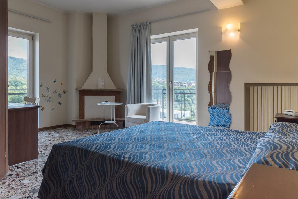 Albergo Carpino Mangone  Zewnętrze zdjęcie