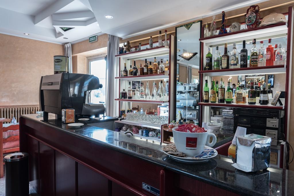Albergo Carpino Mangone  Zewnętrze zdjęcie