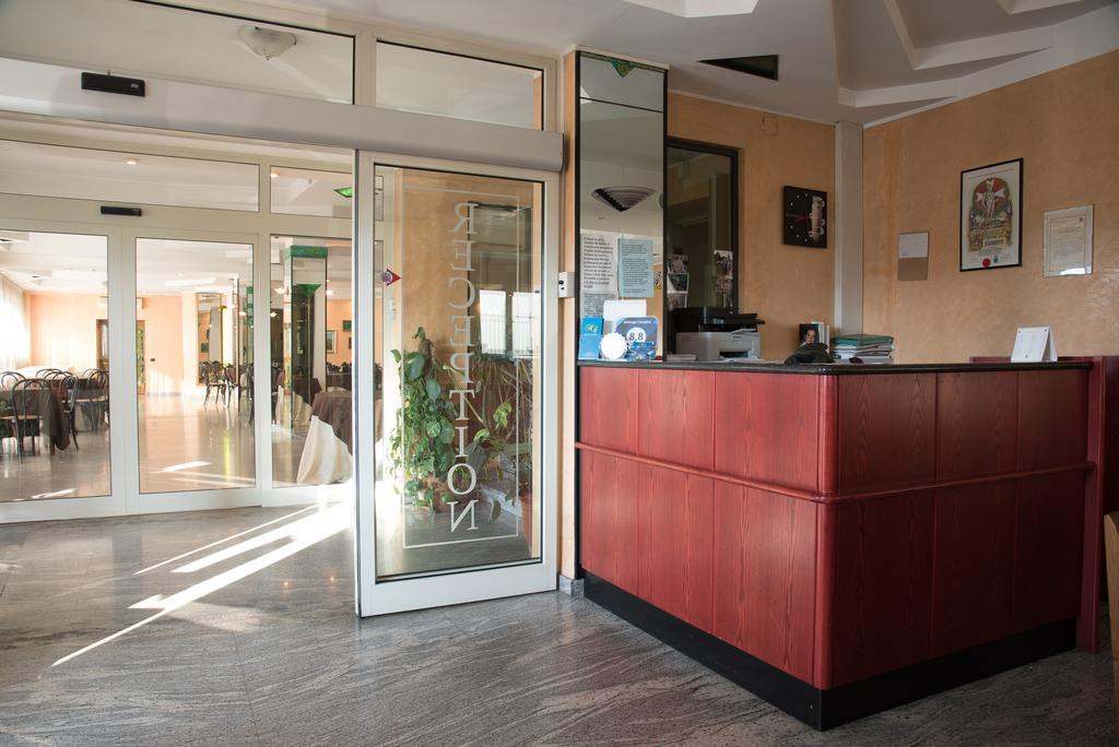 Albergo Carpino Mangone  Zewnętrze zdjęcie